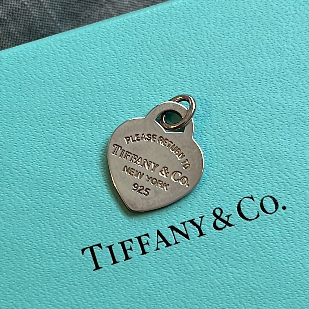 Tiffany & Co. Return to Tiffany Heart Tag Pendant Charm